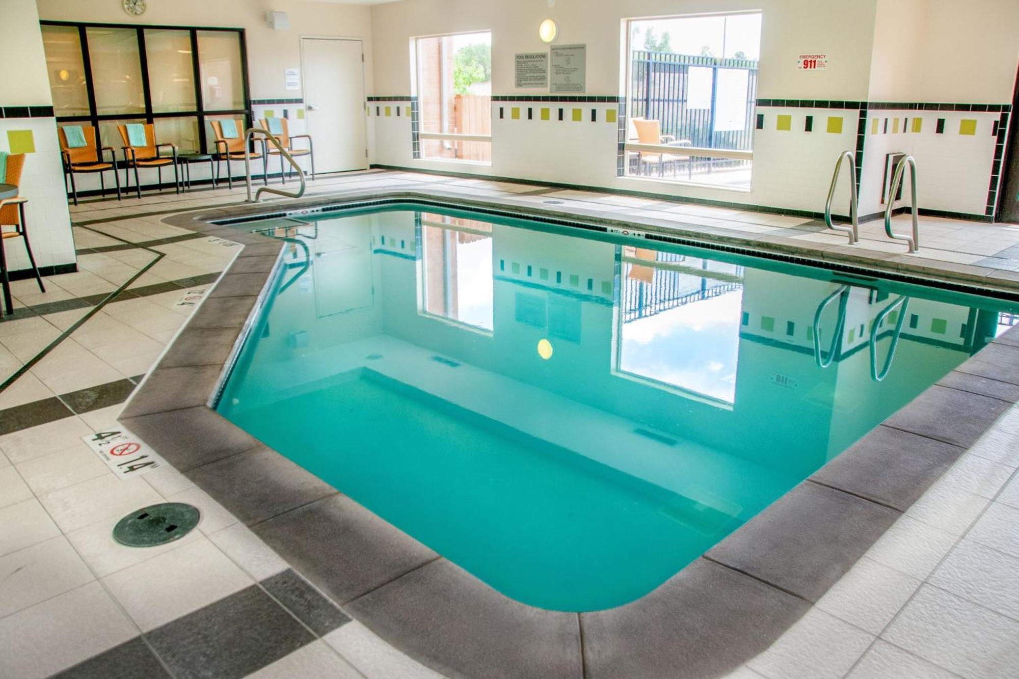 Fairfield Inn And Suites By Marriott Colorado Springs North Air Force Academy Gleneagle Extérieur photo