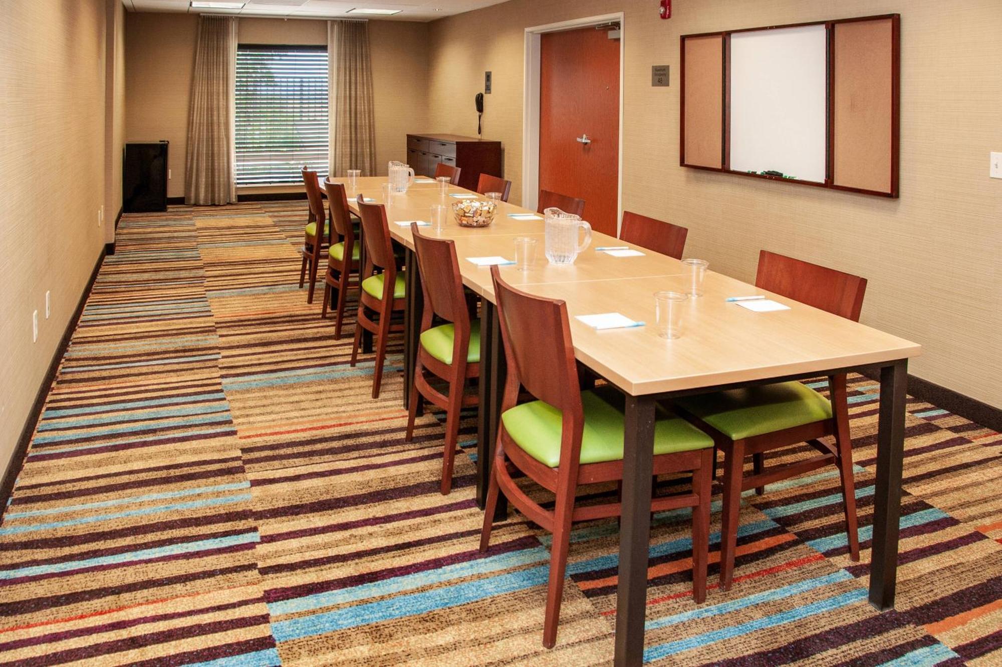 Fairfield Inn And Suites By Marriott Colorado Springs North Air Force Academy Gleneagle Extérieur photo