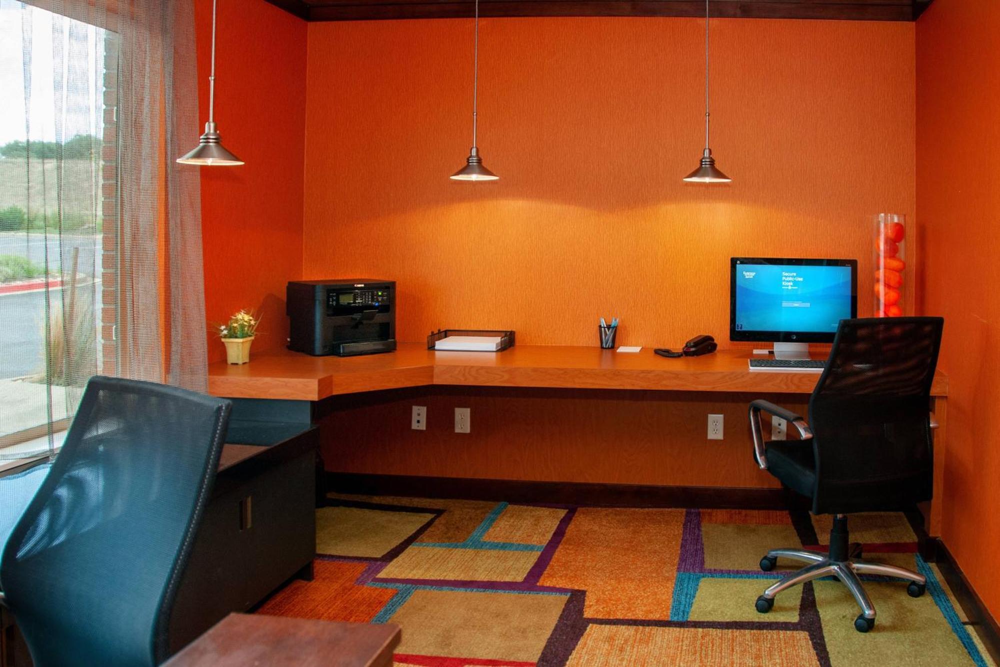 Fairfield Inn And Suites By Marriott Colorado Springs North Air Force Academy Gleneagle Extérieur photo